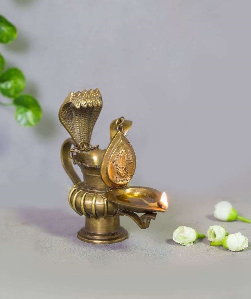 isha Linga Bhairavi 女神造型油燈 (附帶勺子)